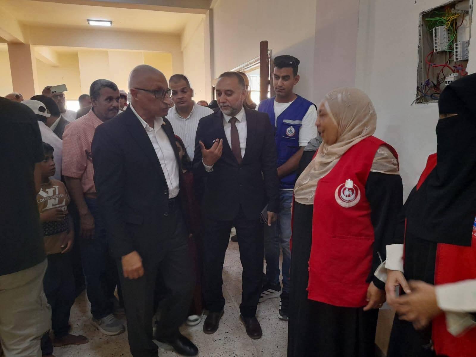 محافظ شمال سيناء ووكيل وزارة الصحة يتفقدا فاعليات التأمين الطبي لمهرجان الهجن بشمال سيناء