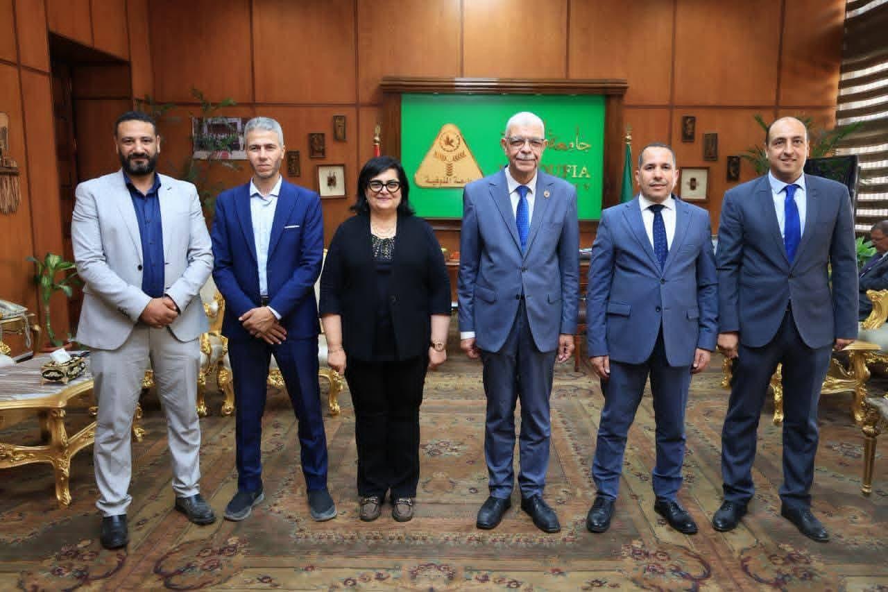 القاصد يعتمد نتيجة تخرج أول دفعة بجامعة المنوفية الأهلية.. ويعلن أوائل برنامج إنترنت الأشياء وتحليل البيانات الضخمة كلية علوم الحاسوب والذكاء الاصطناعي