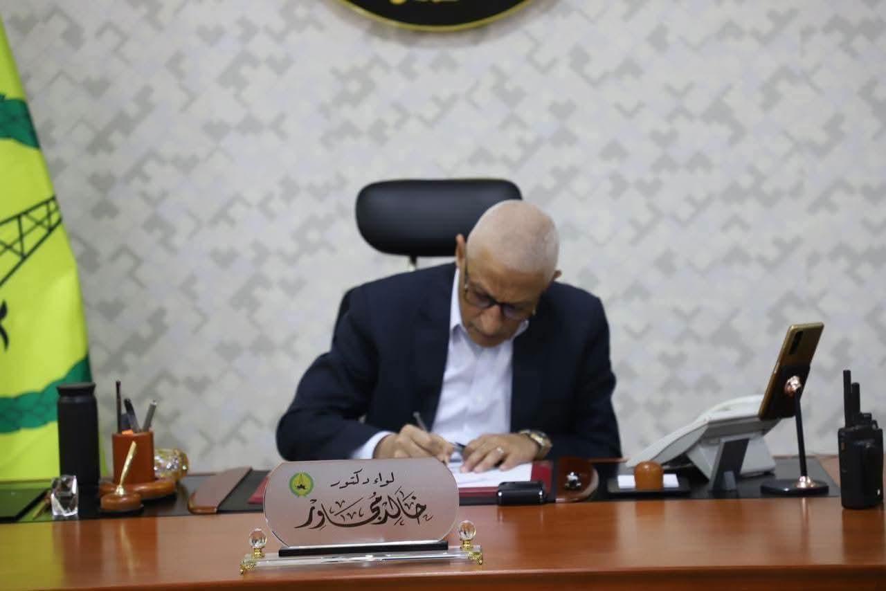 معالي الوزير المحافظ اللواء الدكتور خالد مجاور والأستاذ حمزة رضوان وكيل الوزارة يعتمدان نتيجة الشهادة الإعدادية «الدور الثاني» بنسبة نجاح ١٠٠٪.