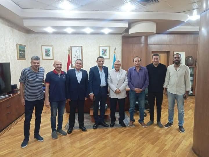 نقابة الصحفيين تستقبل وفدا من النقابة العامة للعاملين بالصحافة والطباعة والإعلام والثقافة والآثار لبحث مواجهة الكيانات الوهمية ومنتحلى الصفة