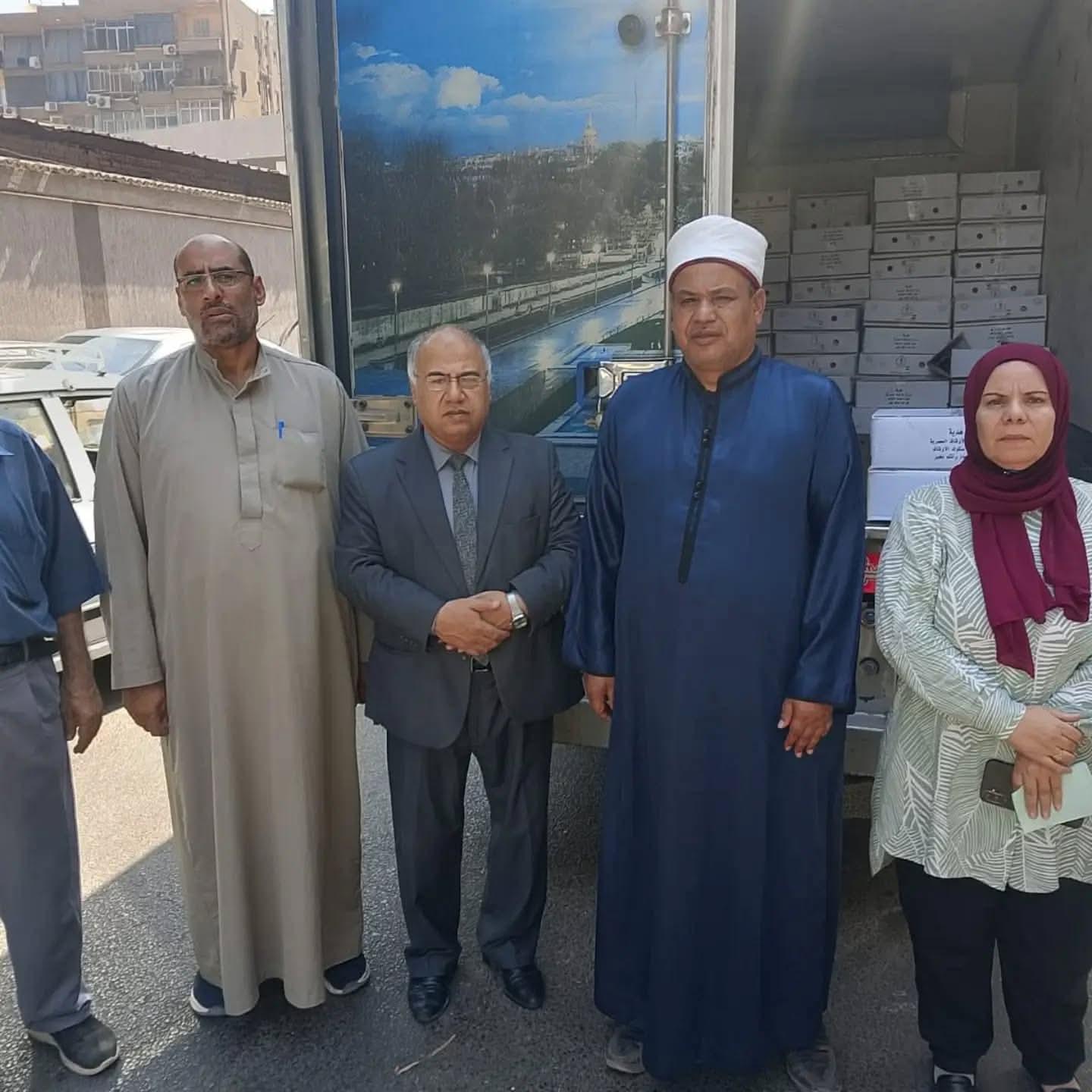 الأوقاف تواصل ترسيخ قيم التكافل 12 طنا من لحوم صكوك الأضاحى للأسر الأولى بالرعاية فى ست محافظات