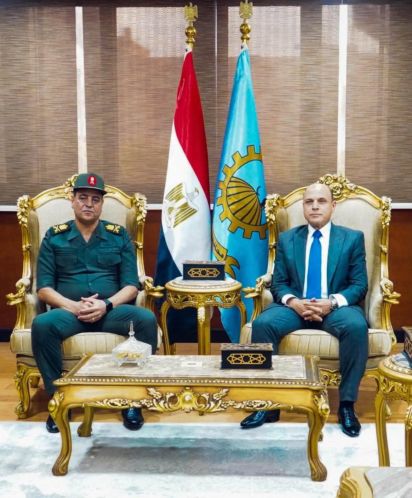قائد المنطقة الشمالية العسكرية فى ضيافة محافظ الغربية لبحث سبل التعاون المشترك