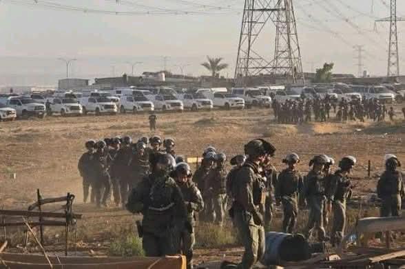 جيش الاحتلال يستعد لعملية برية في غزة وكاتس يلوح بالتهجير