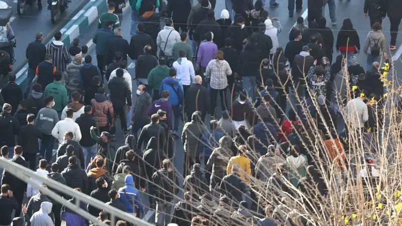 غوتيريش يدعو إيران إلى احترام الحق في التظاهر السلمي