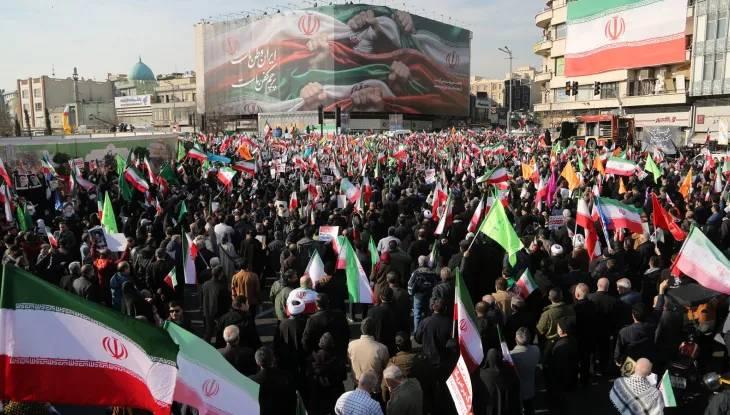 عامل وحيد يحدد سقوط النظام الإيراني!