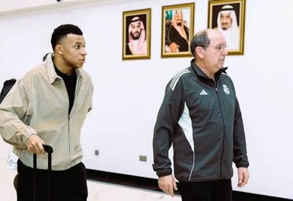 كيليان مبابي، يصل الي جدة، استعدادا للمشاركة في "الكلاسيكو" الإسباني