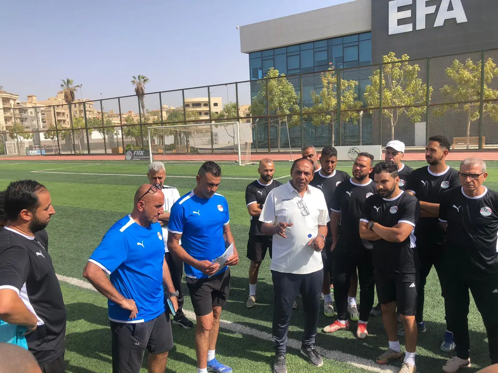 مدربى حراس المرمى بعد ختام الدورة التخصصية شكرا إتحاد الكرة على الدعم