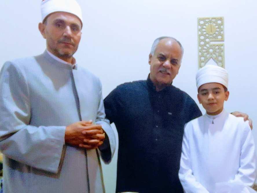 عندما تتجلى الروحانيات في الصالحية الجديدة.. الشيخ محمد القلاجي يرسم لوحة إيمانية من نور ومحبة